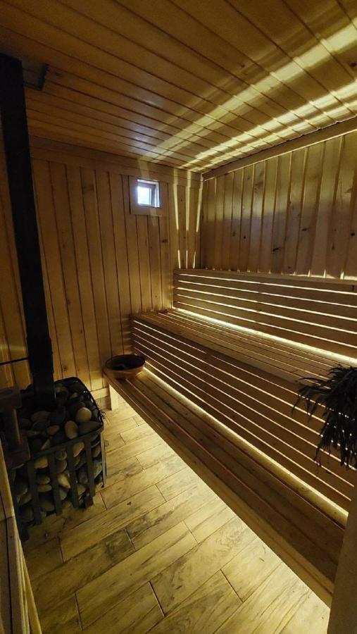Sister'S Warm Guest House Batumi Ngoại thất bức ảnh