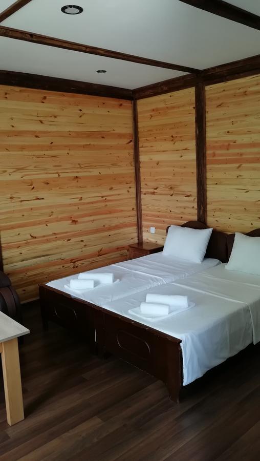 Sister'S Warm Guest House Batumi Ngoại thất bức ảnh