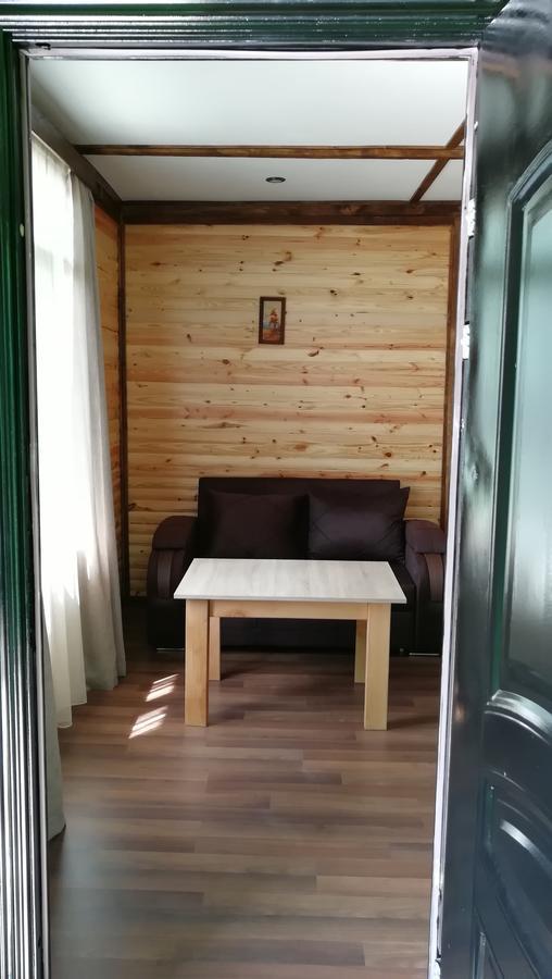 Sister'S Warm Guest House Batumi Ngoại thất bức ảnh